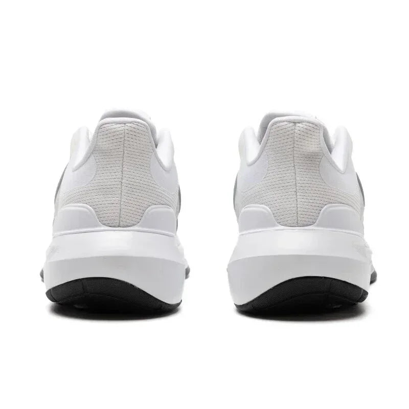 Adidas Ultrabounce Chalk White Core Black Cloud White HP5778 Classic Low-top Skate Shoes Anti-slip and Wear-resistant